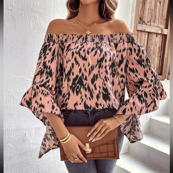 Boho allover print off shoulder flounce sleeve blouse - Picture 1 of 6